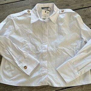NWT Zara White Cropped Button-Up Shirt, size L.